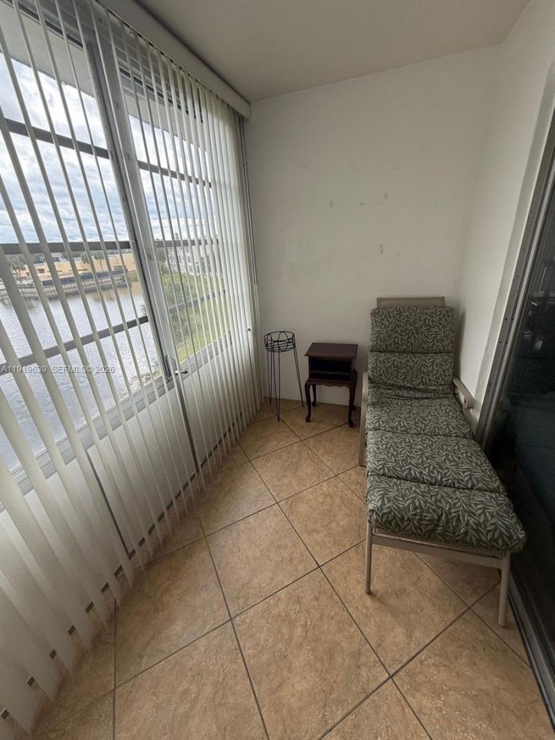 8220 Sunrise Lakes Blvd, Unit 309, Sunrise, FL 33322 Photo