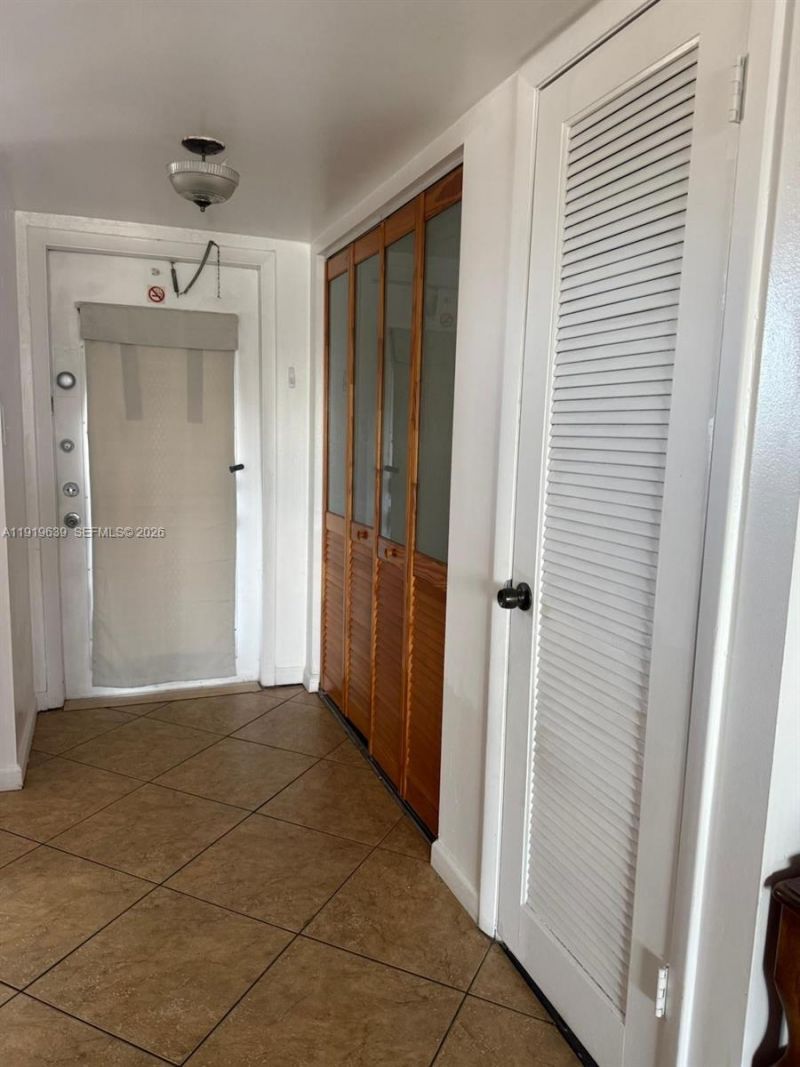 8220 Sunrise Lakes Blvd, Unit 309, Sunrise, FL 33322 Photo