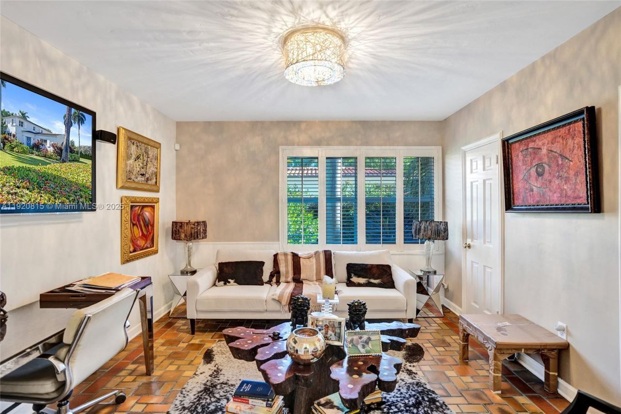 940 Hollywood Blvd, Hollywood, FL 33019 Photo