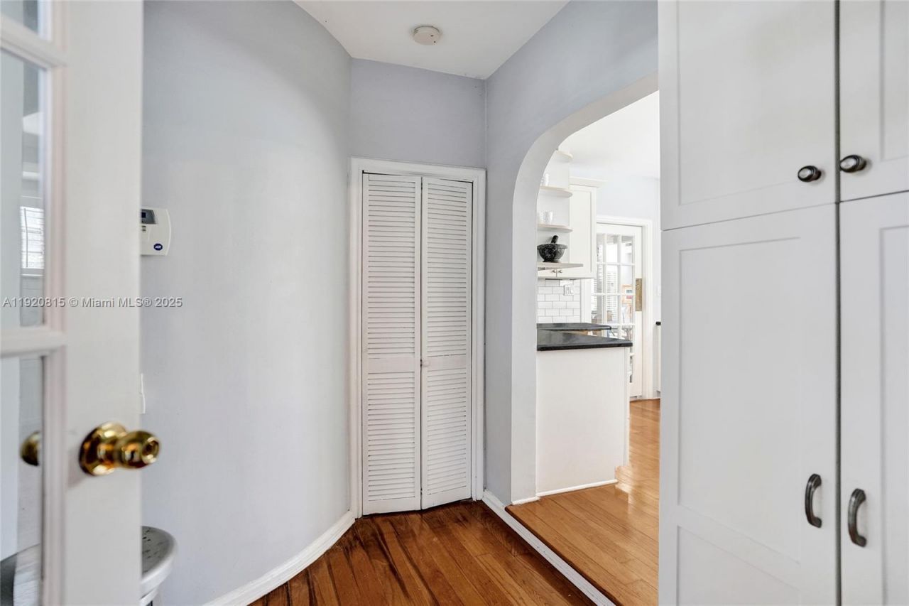 940 Hollywood Blvd, Hollywood, FL 33019 Photo