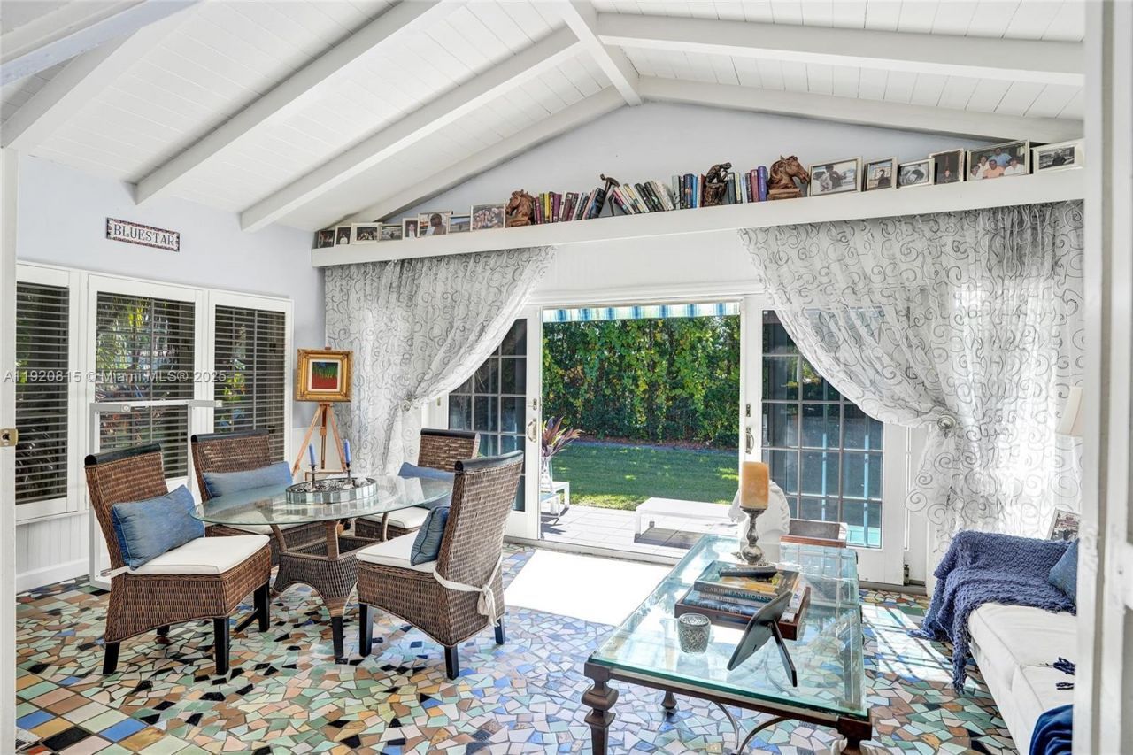 940 Hollywood Blvd, Hollywood, FL 33019 Photo