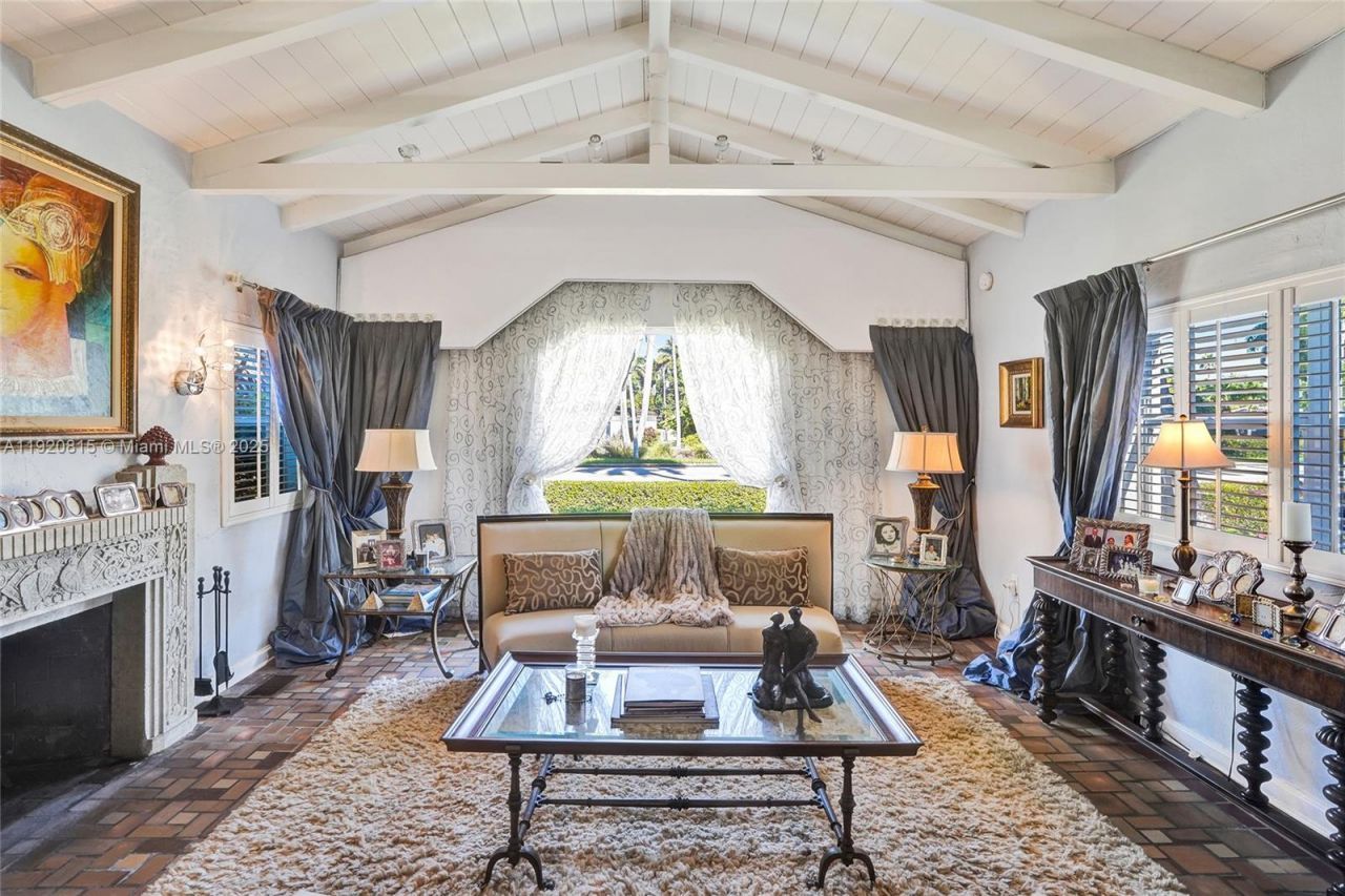 940 Hollywood Blvd, Hollywood, FL 33019 Photo