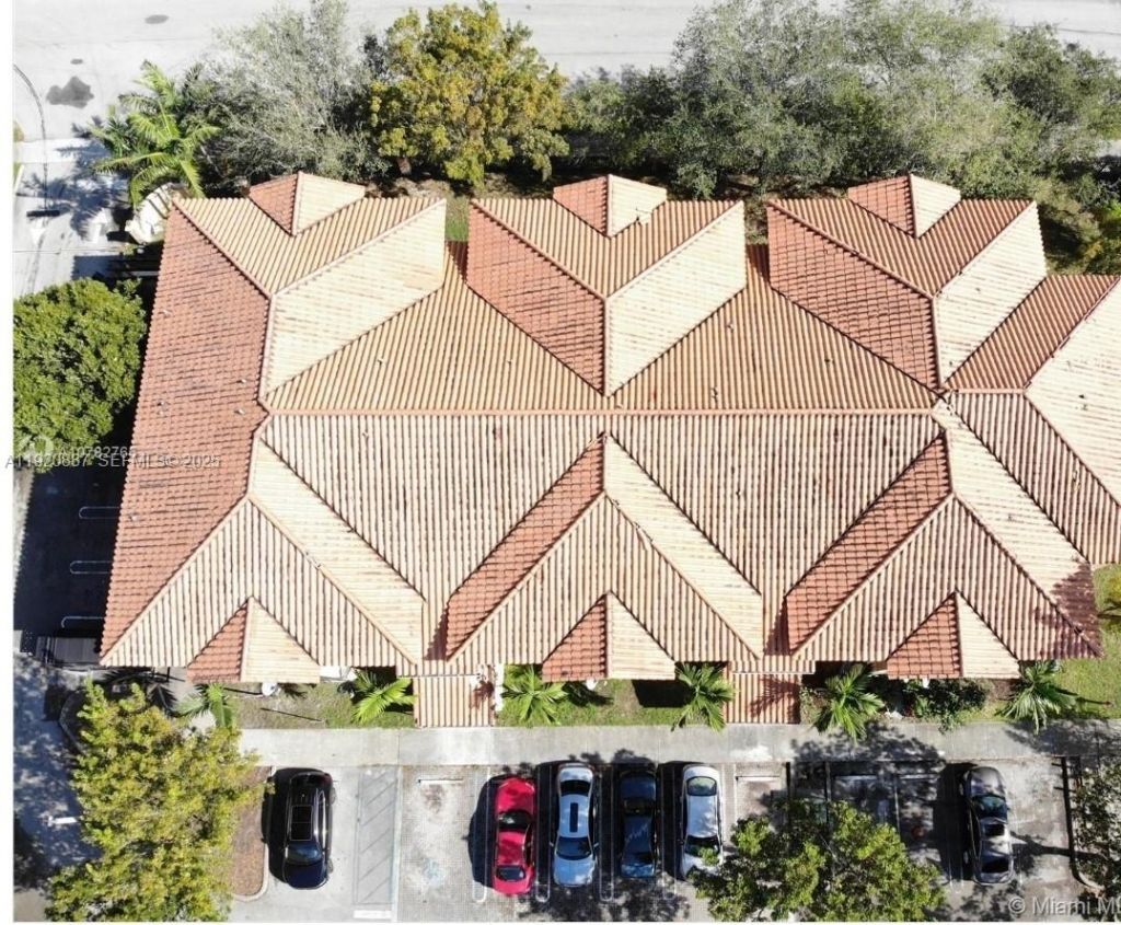 17622 NW 25th Ave, Unit 101, Miami Gardens, FL 33056 Photo