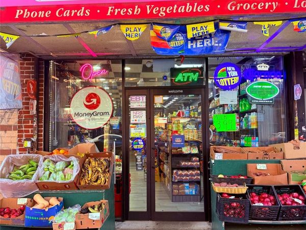 124-12 Jamaica Avenue, Jamaica, NY 11418