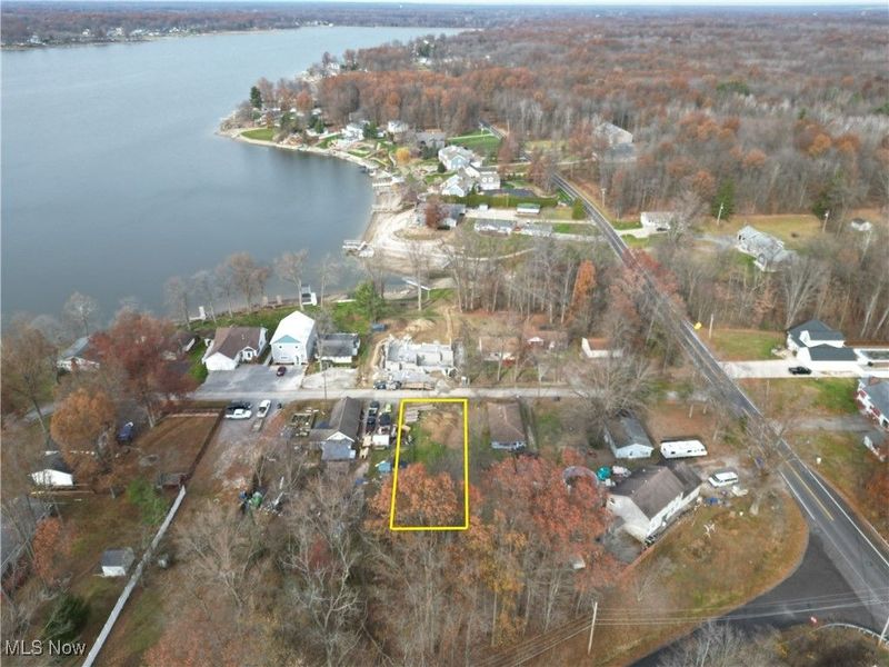 853 Harbor Avenue, Lake Milton, OH 44429 Photo 7