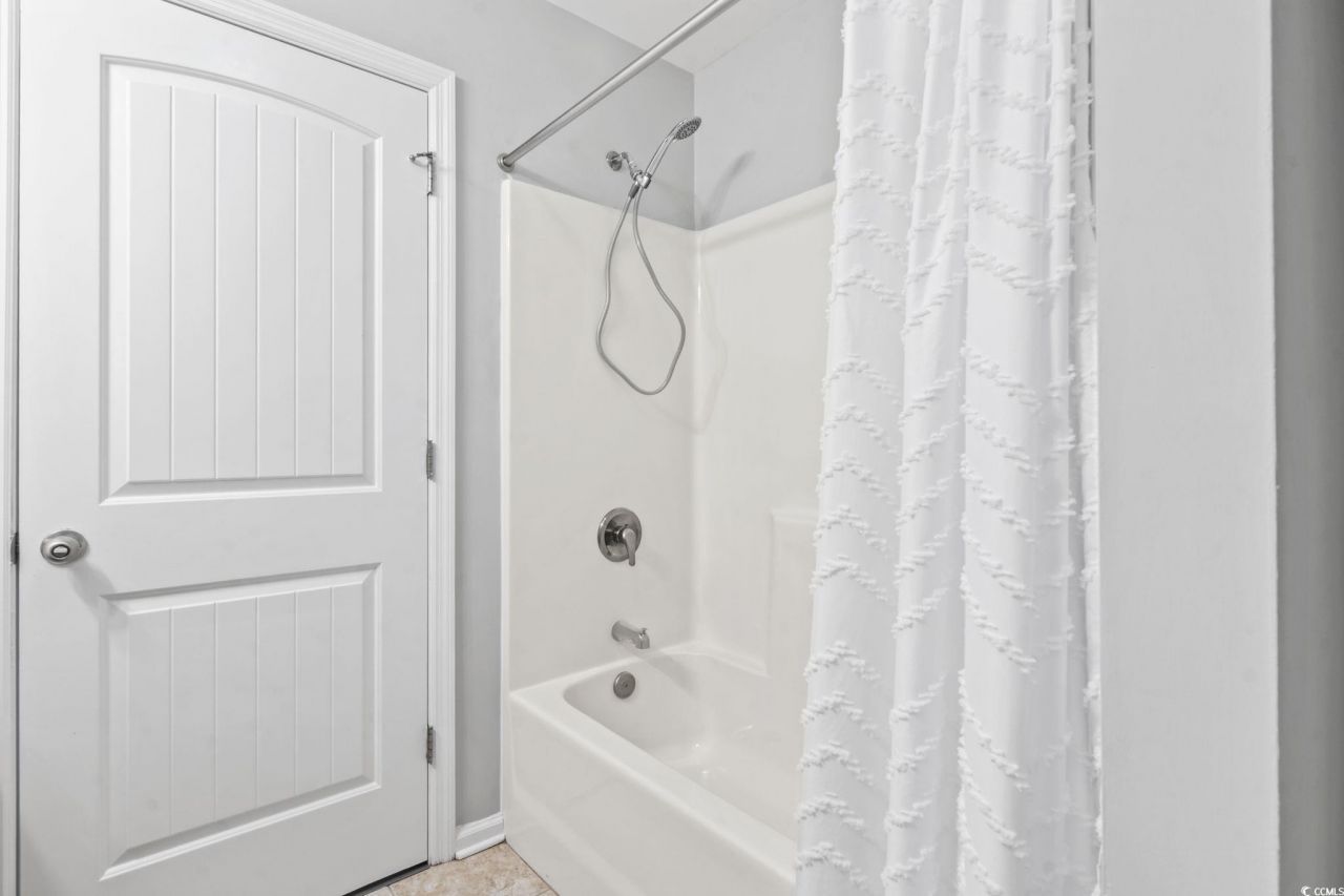 1448 Tiger Grand Dr. Photo 32