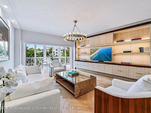 389 S Lake Drive, Unit 2G, Palm Beach, FL 33480