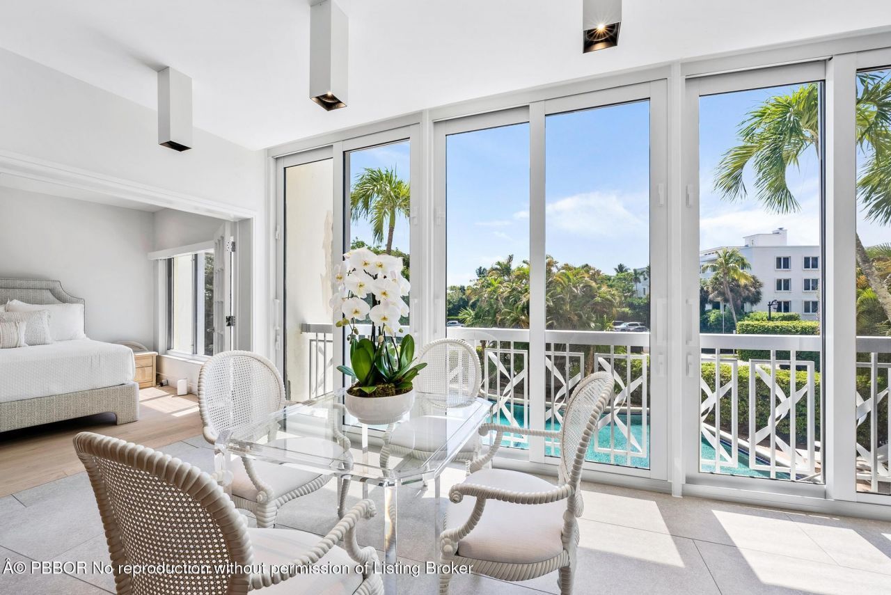389 S Lake Drive, Unit 2G, Palm Beach, FL 33480 Photo