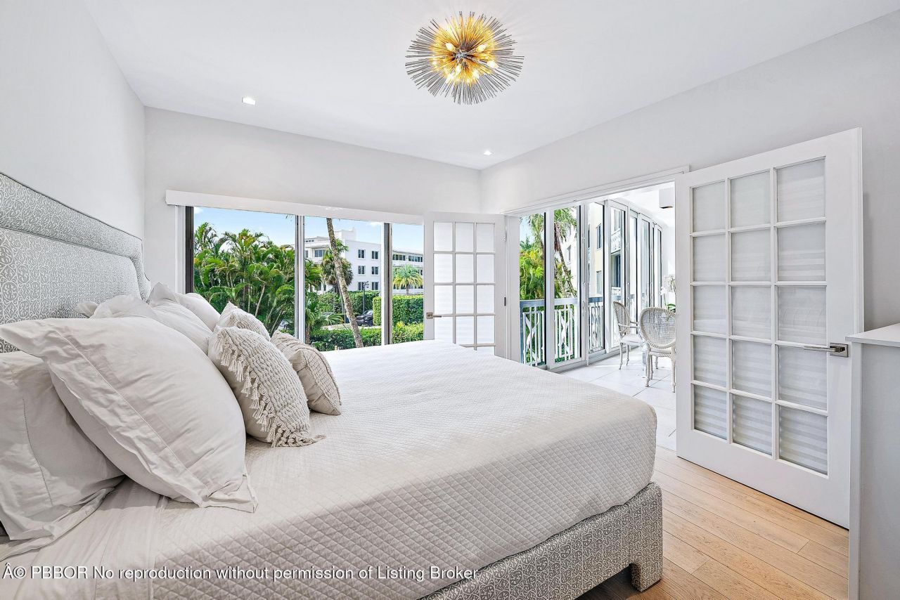 389 S Lake Drive, Unit 2G, Palm Beach, FL 33480 Photo