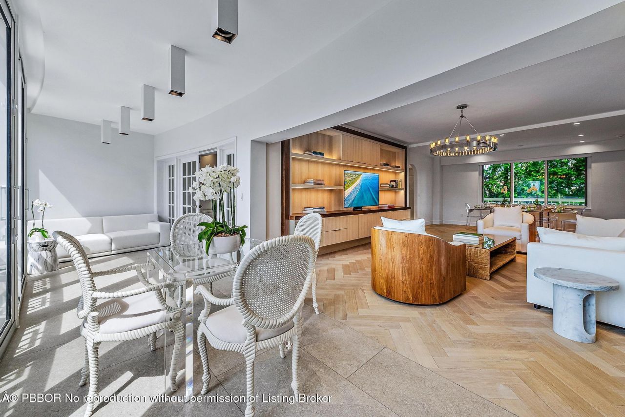 389 S Lake Drive, Unit 2G, Palm Beach, FL 33480 Photo