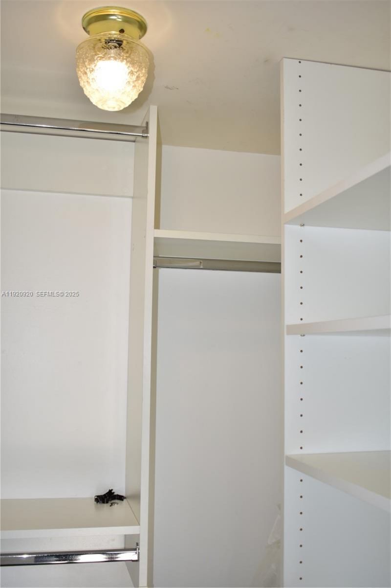 9360 Sunrise Lakes Blvd, Unit 111, Sunrise, FL 33322 Photo