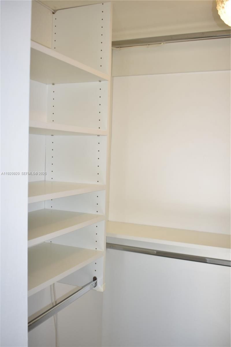 9360 Sunrise Lakes Blvd, Unit 111, Sunrise, FL 33322 Photo