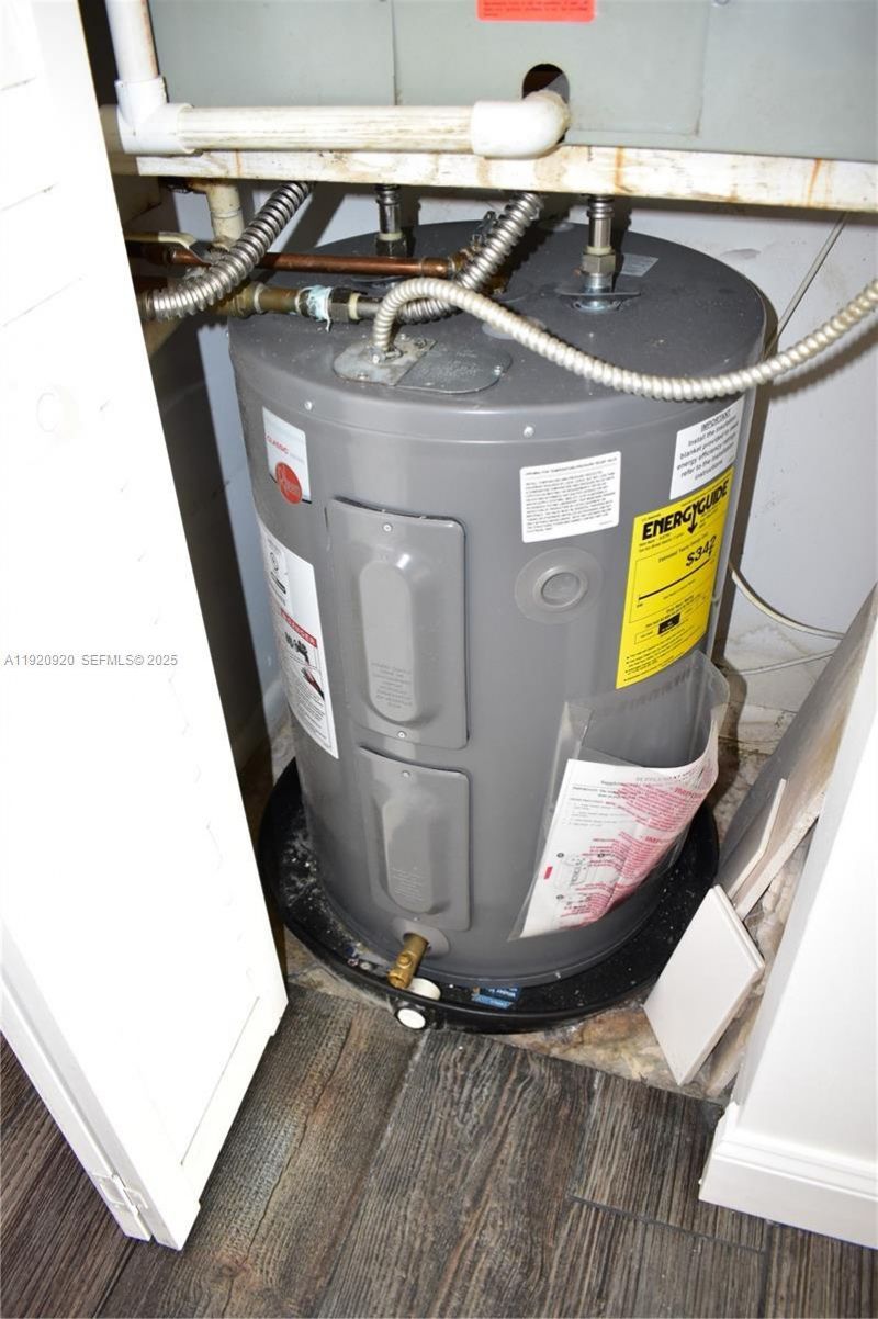 9360 Sunrise Lakes Blvd, Unit 111, Sunrise, FL 33322 Photo