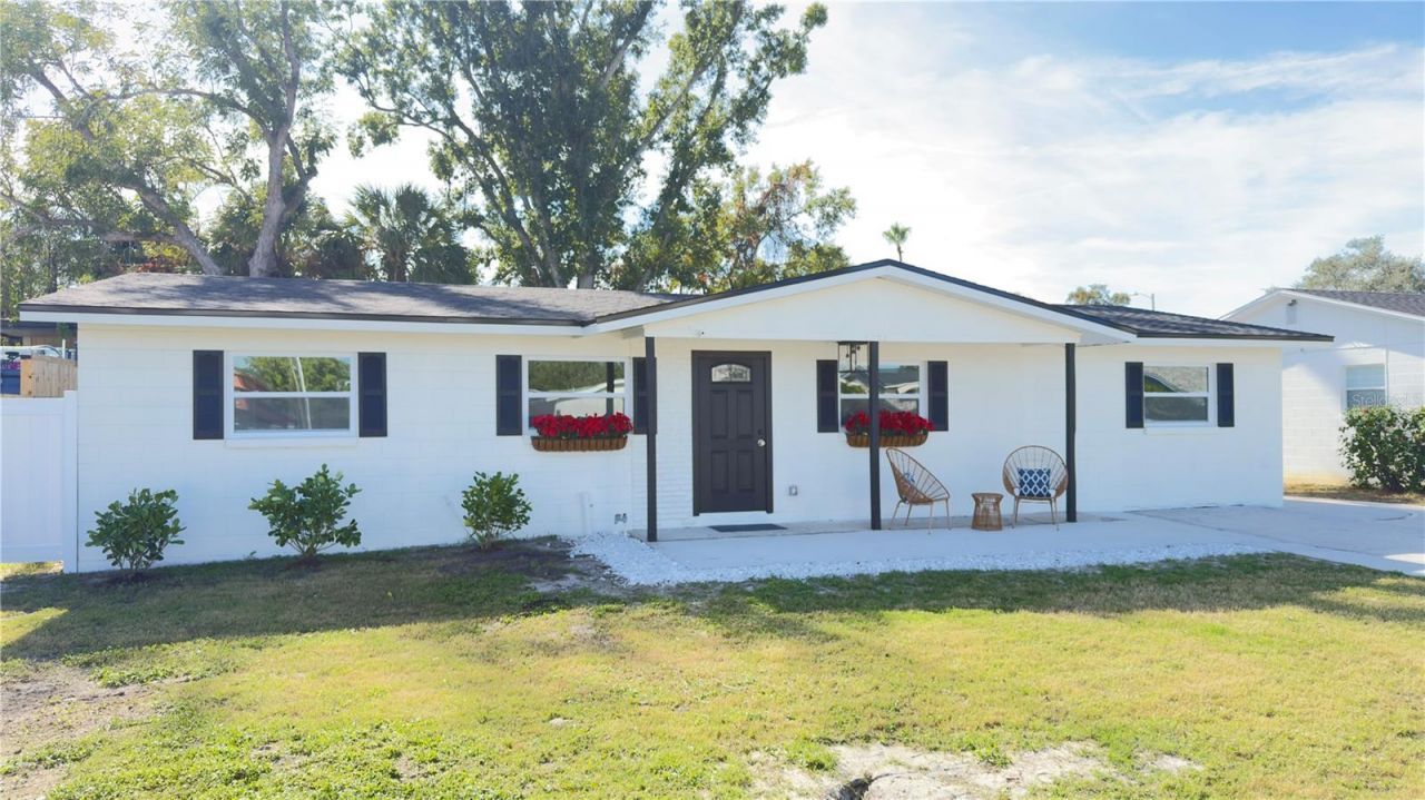 4808 W Bay Court Avenue, Tampa, FL 33611 Main Photo