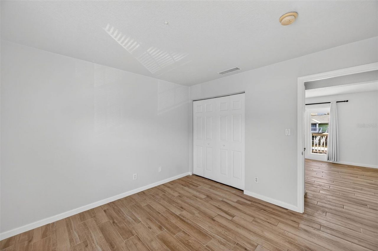 4872 Beach Drive Se, Unit D, Saint Petersburg, FL 33705 Photo