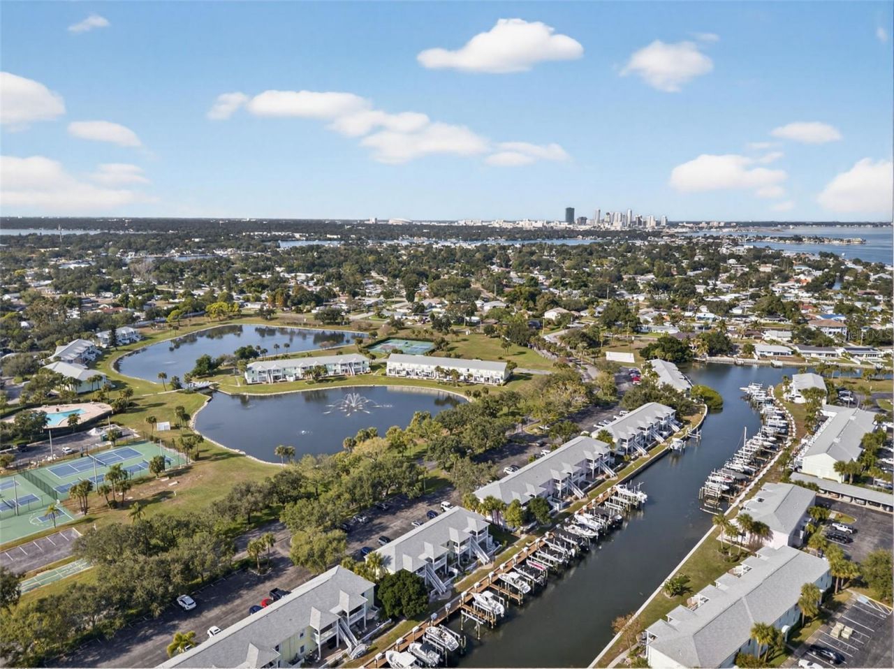 4872 Beach Drive Se, Unit D, Saint Petersburg, FL 33705 Photo