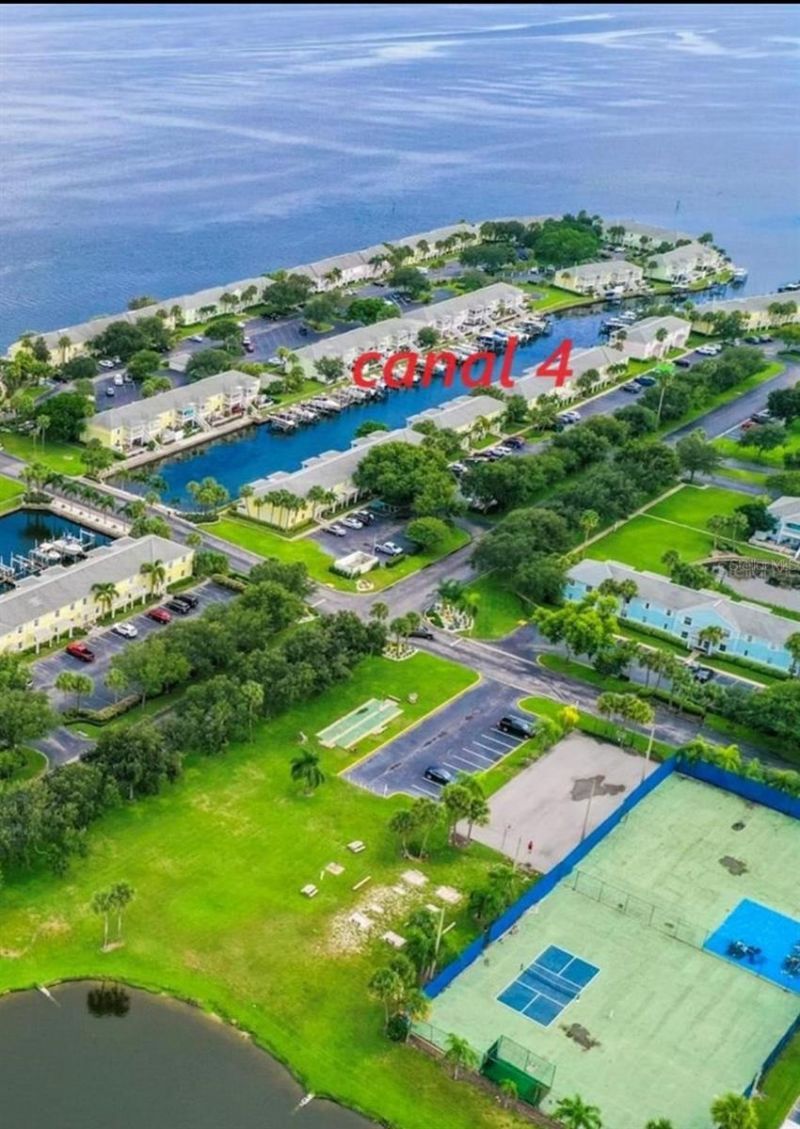 4872 Beach Drive Se, Unit D, Saint Petersburg, FL 33705 Photo