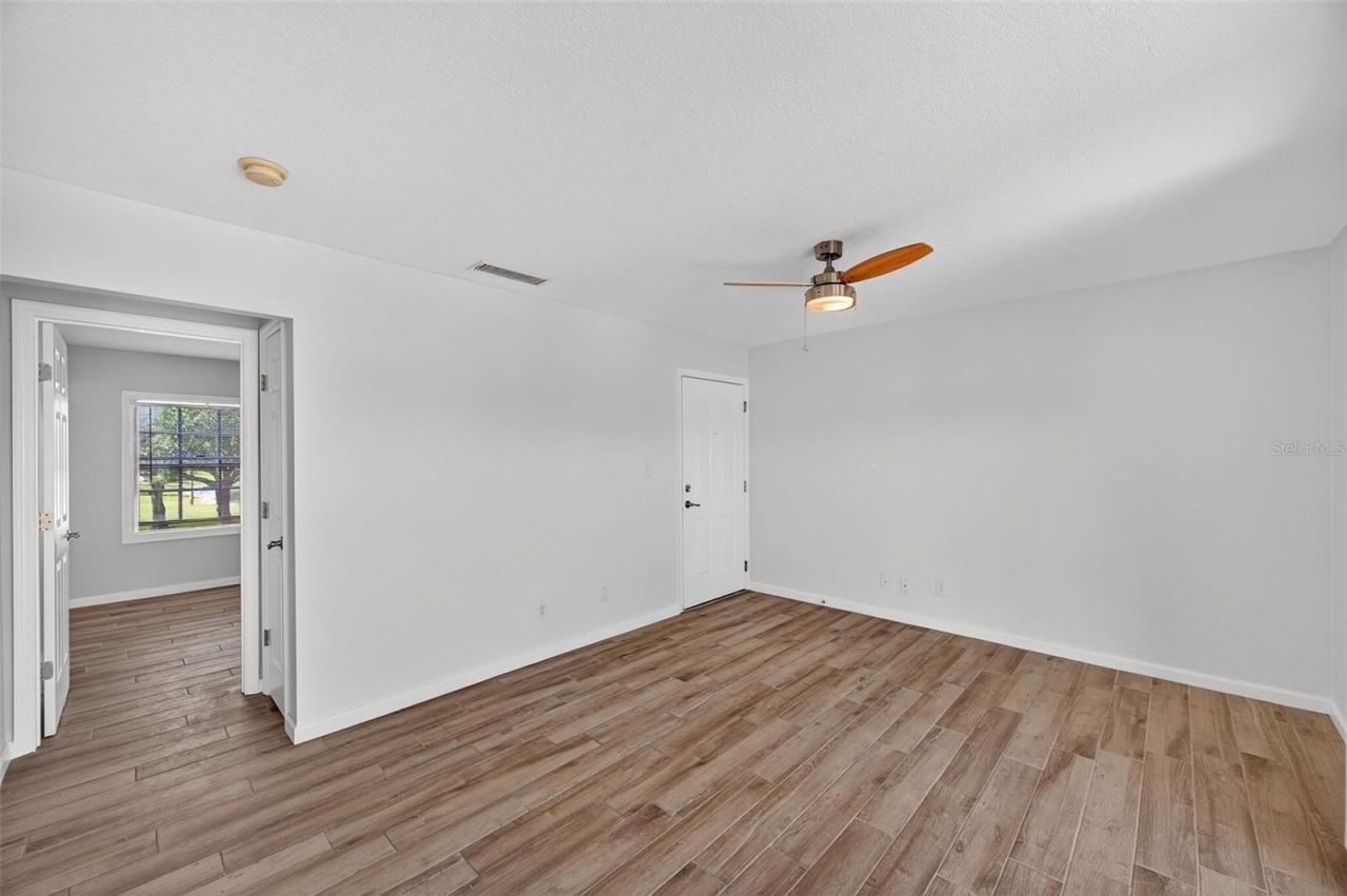4872 Beach Drive Se, Unit D, Saint Petersburg, FL 33705 Photo
