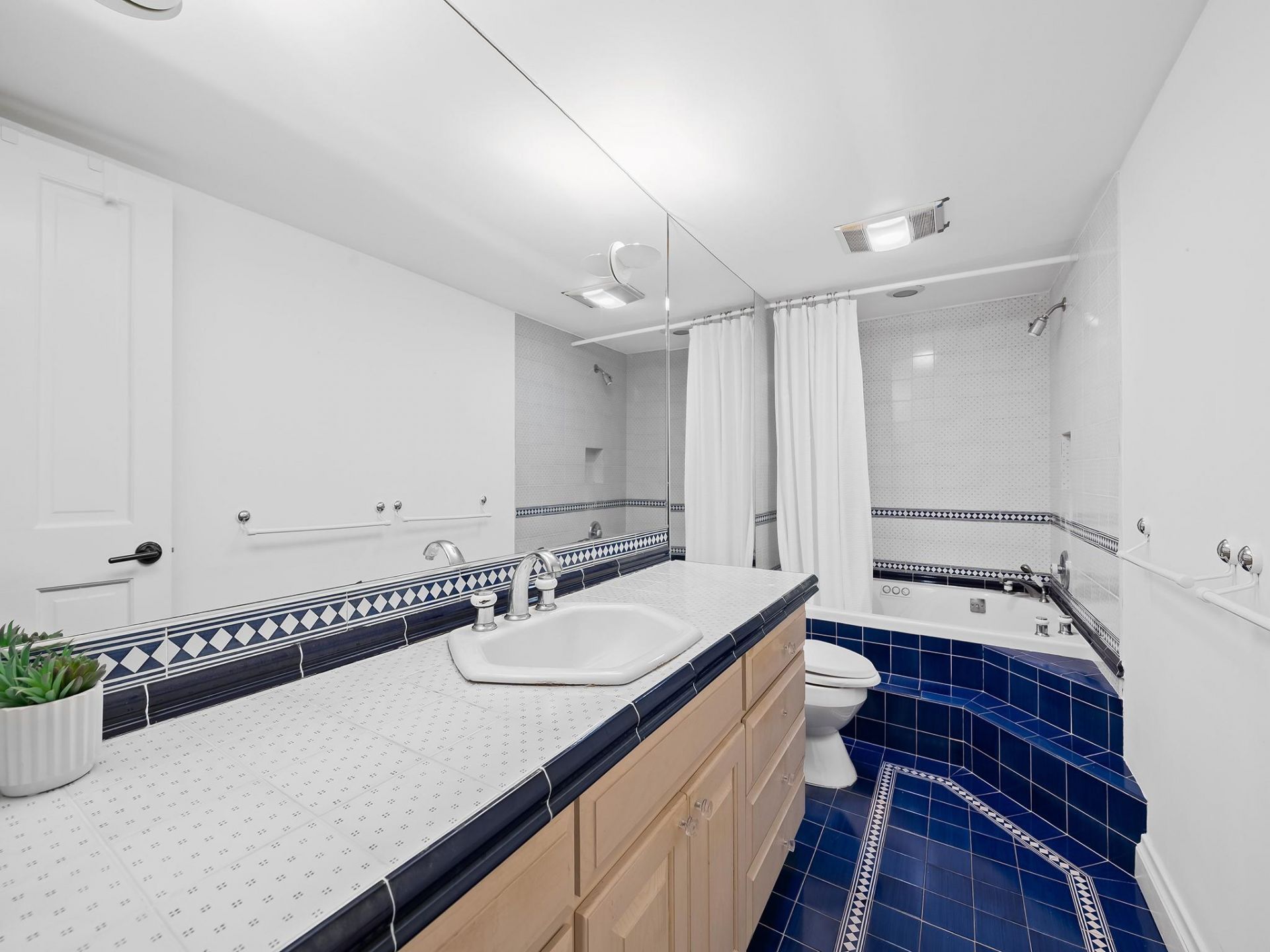 3400 Galt Ocean Drive, Unit 1202S, Fort Lauderdale, FL 33308 Photo