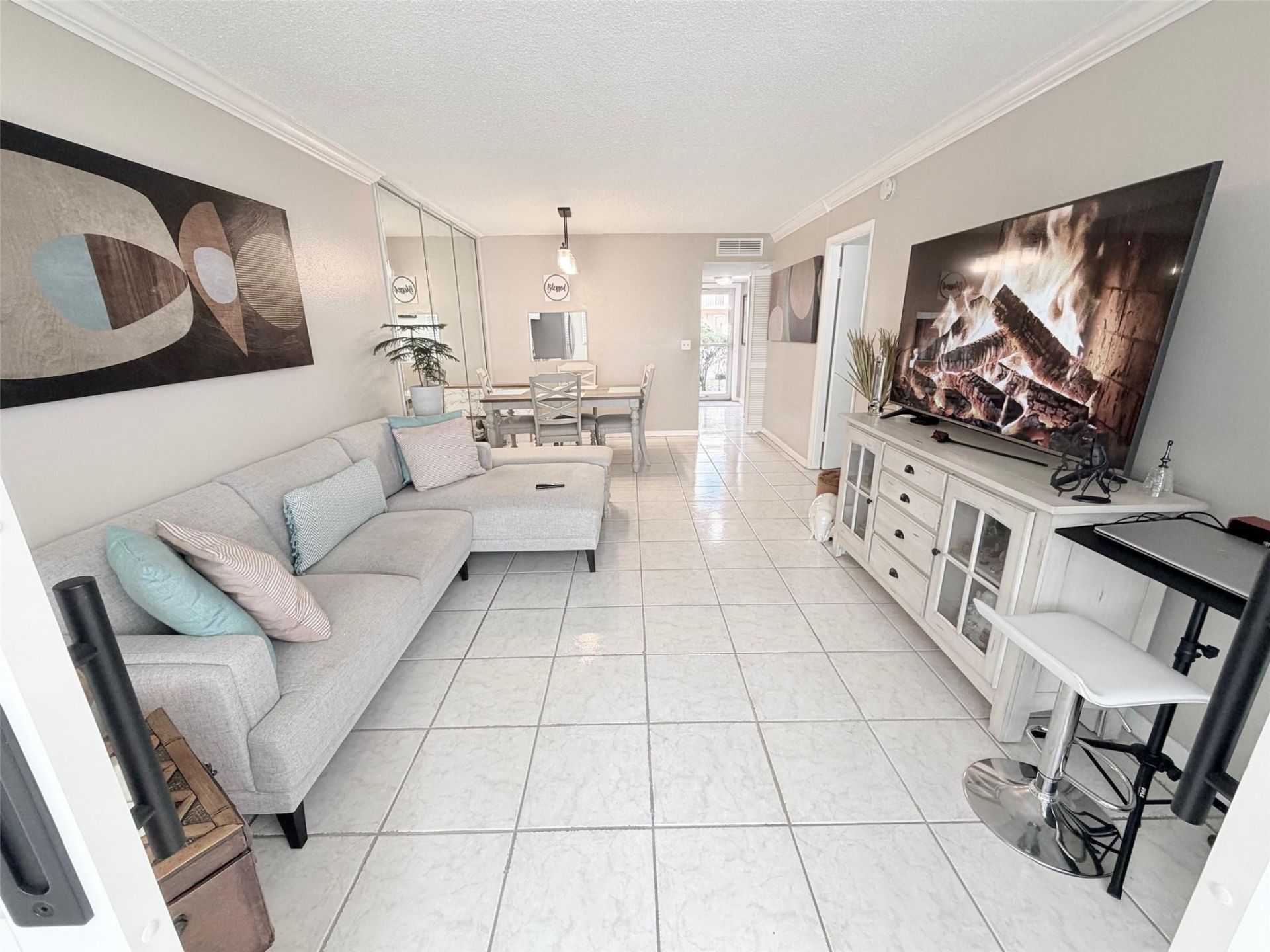 3040 Holiday Springs Boulevard, Unit 110, Margate, FL 33063 Photo