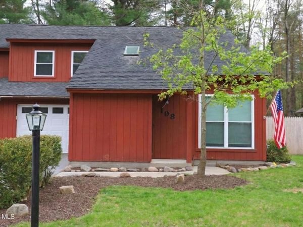 198 Thimbleberry Road, Malta, NY 12020