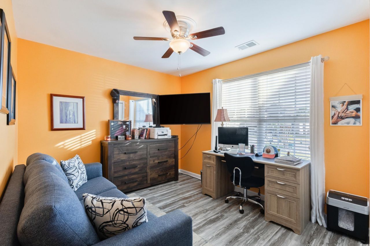 334 Southern Breezes Circle Photo 18