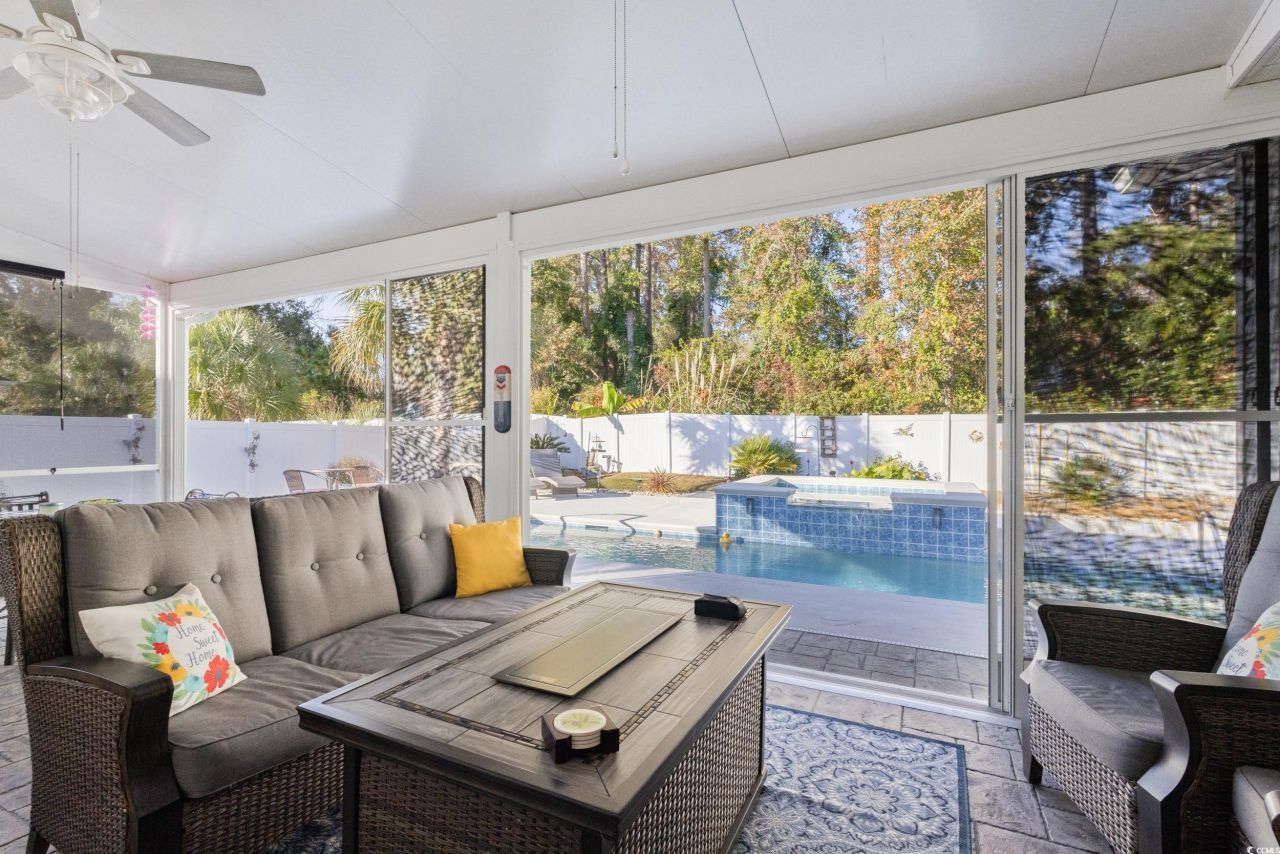 334 Southern Breezes Circle Photo 23