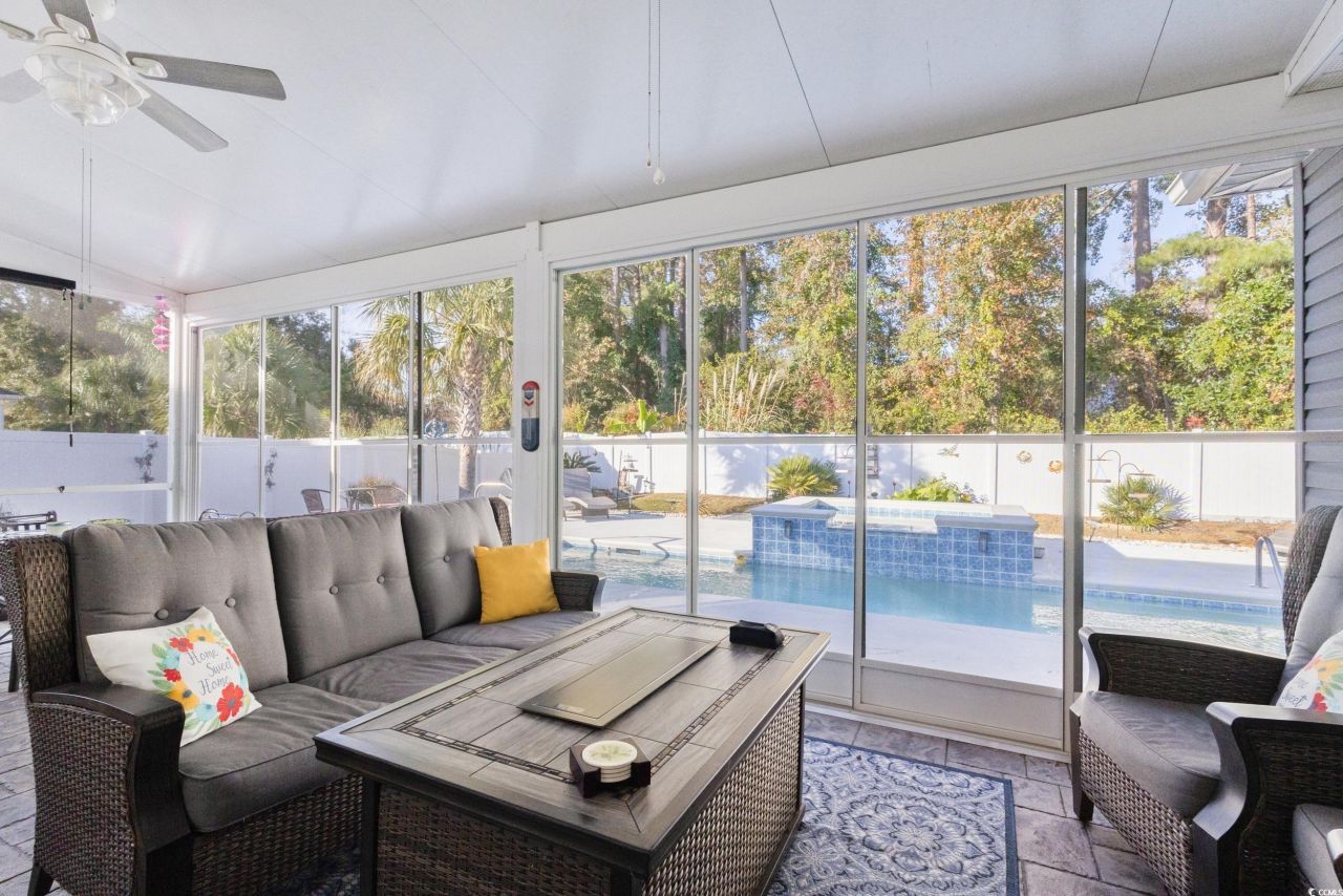 334 Southern Breezes Circle Photo 24