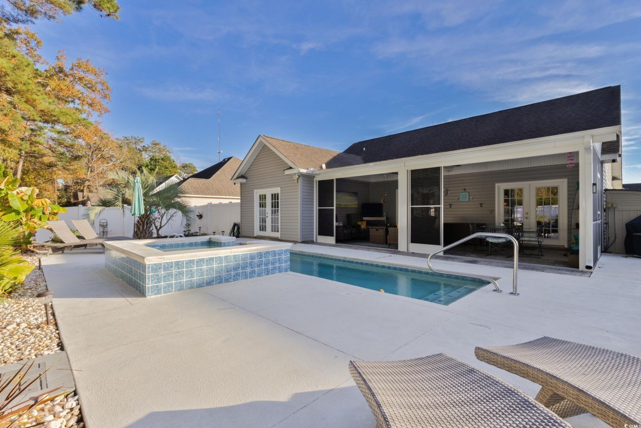 334 Southern Breezes Circle Photo 26