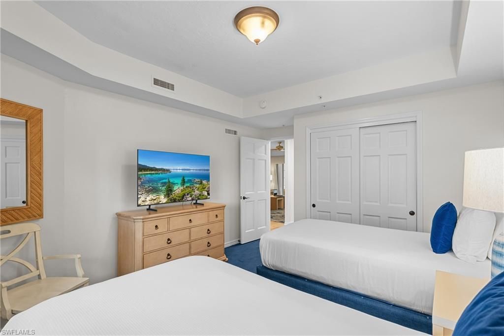 221 9th St S, Unit 113, Naples, FL 34102 Photo