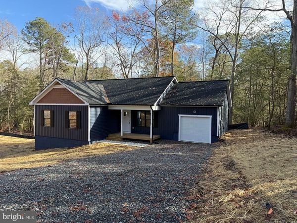 161 WALNUT STREET, KILMARNOCK, VA 22482