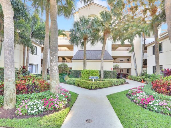 346 Oak Harbour Drive, Juno Beach, FL 33408