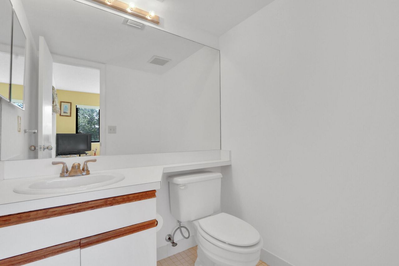 346 Oak Harbour Drive, Juno Beach, FL 33408 Photo