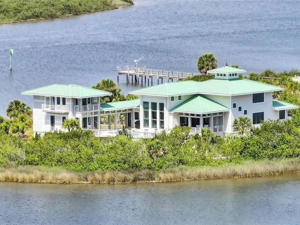 2590 PALM AVENUE, FLAGLER BEACH, FL 32136