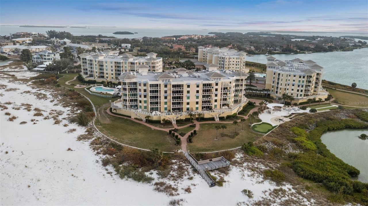 800 Collany Road, Unit 302, Saint Petersburg, FL 33715 Photo