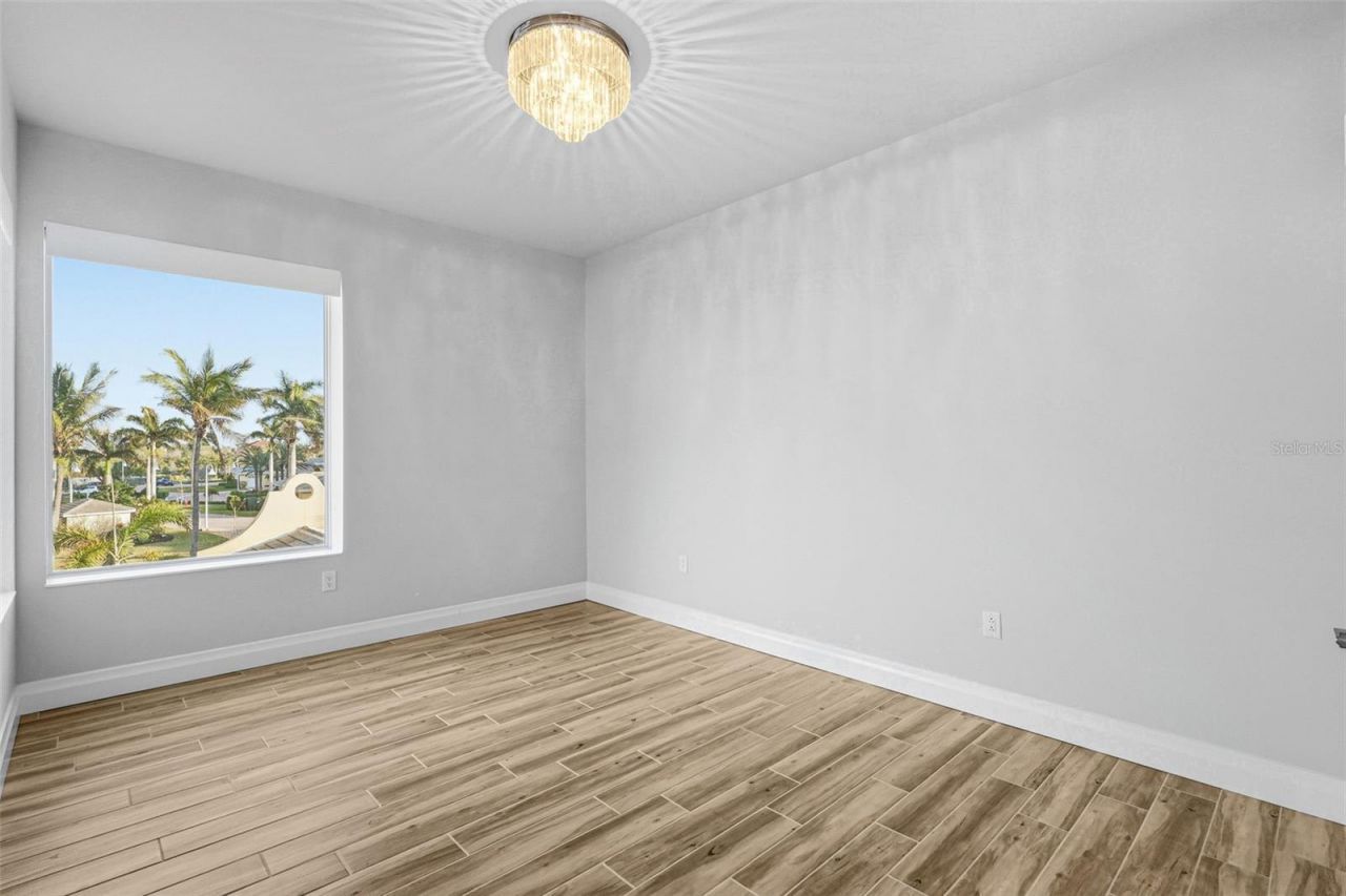 800 Collany Road, Unit 302, Saint Petersburg, FL 33715 Photo