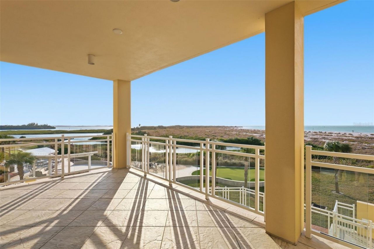 800 Collany Road, Unit 302, Saint Petersburg, FL 33715 Photo