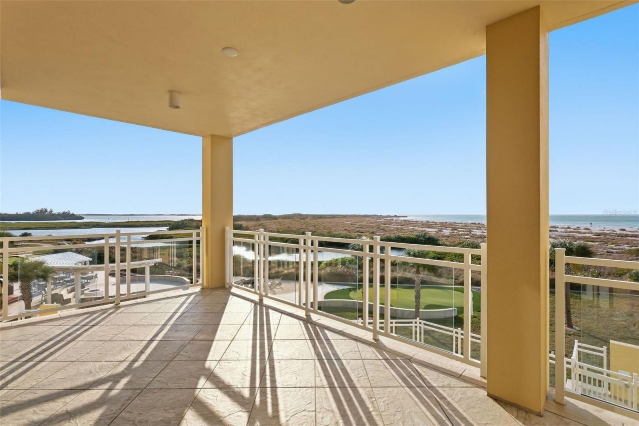 800 Collany Road, Unit 302, Saint Petersburg, FL 33715 Photo