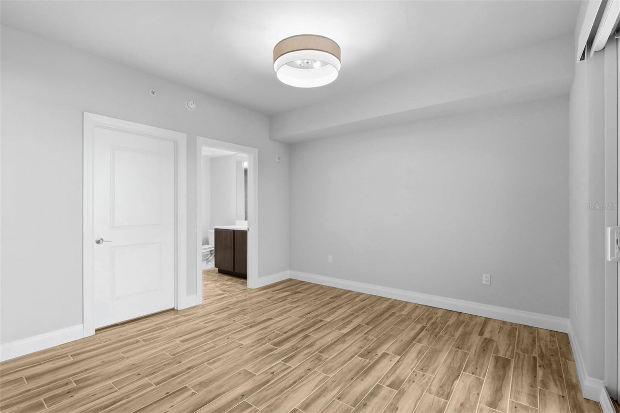 800 Collany Road, Unit 302, Saint Petersburg, FL 33715 Photo