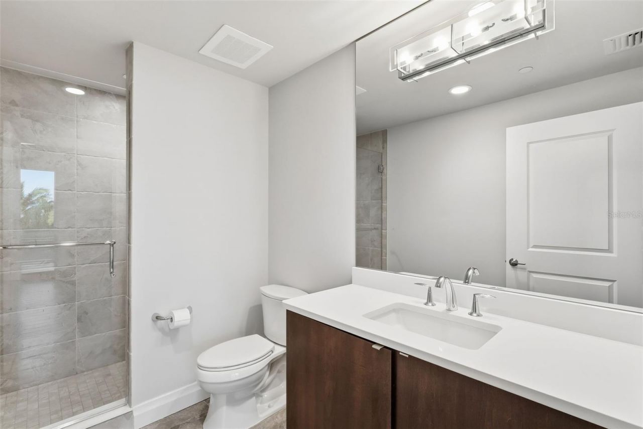 800 Collany Road, Unit 302, Saint Petersburg, FL 33715 Photo