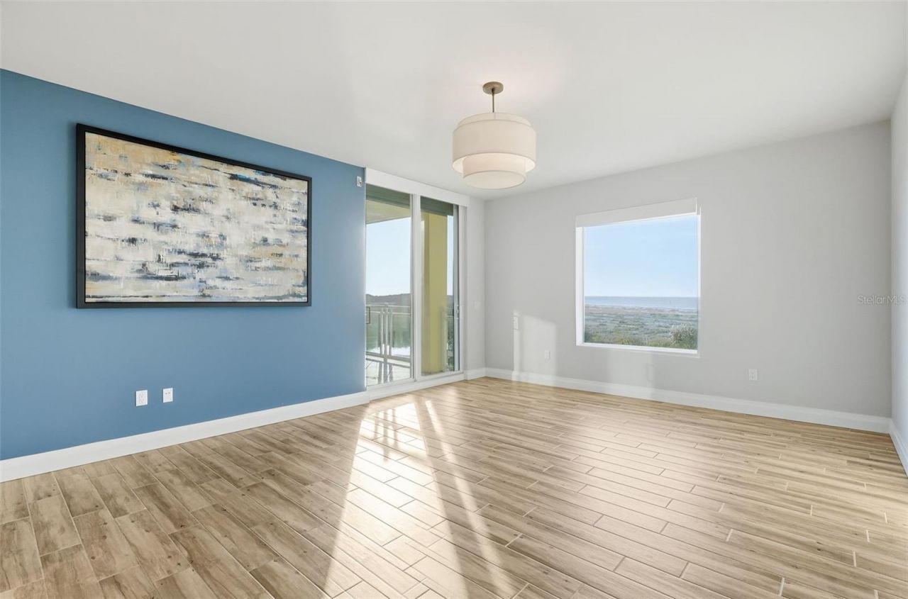 800 Collany Road, Unit 302, Saint Petersburg, FL 33715 Photo