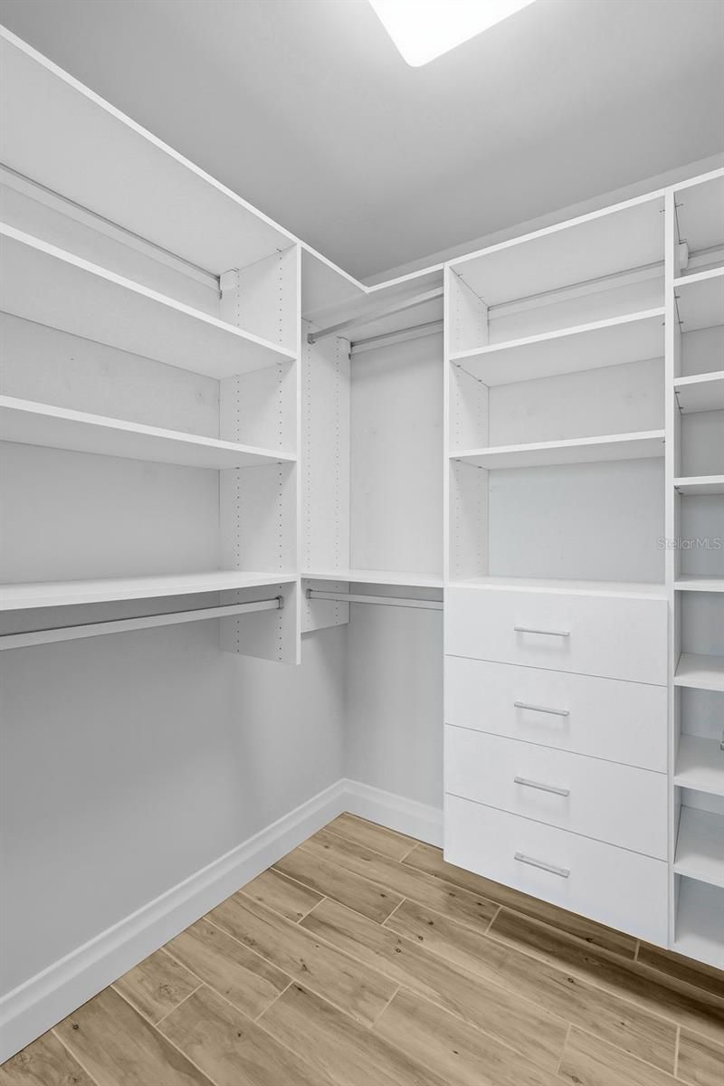 800 Collany Road, Unit 302, Saint Petersburg, FL 33715 Photo