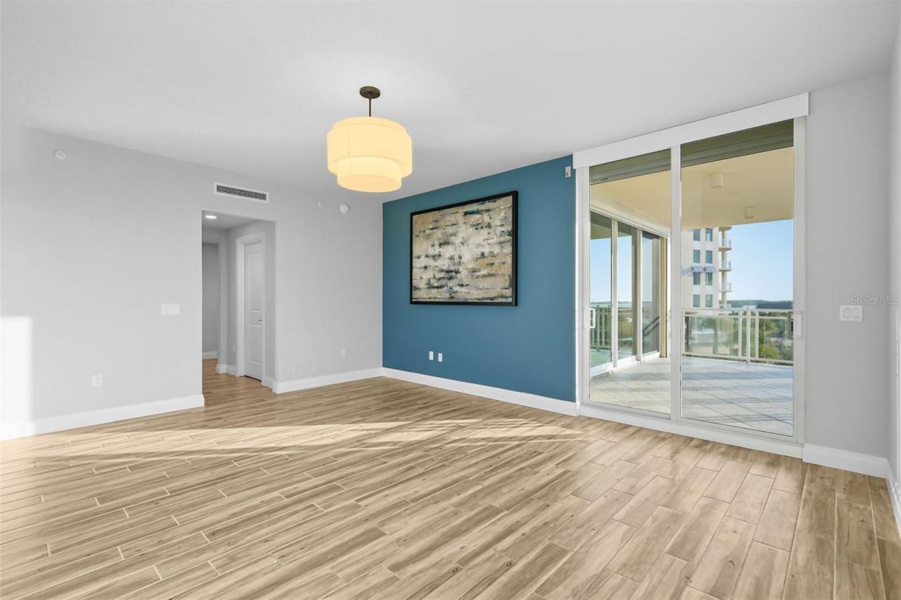 800 Collany Road, Unit 302, Saint Petersburg, FL 33715 Photo