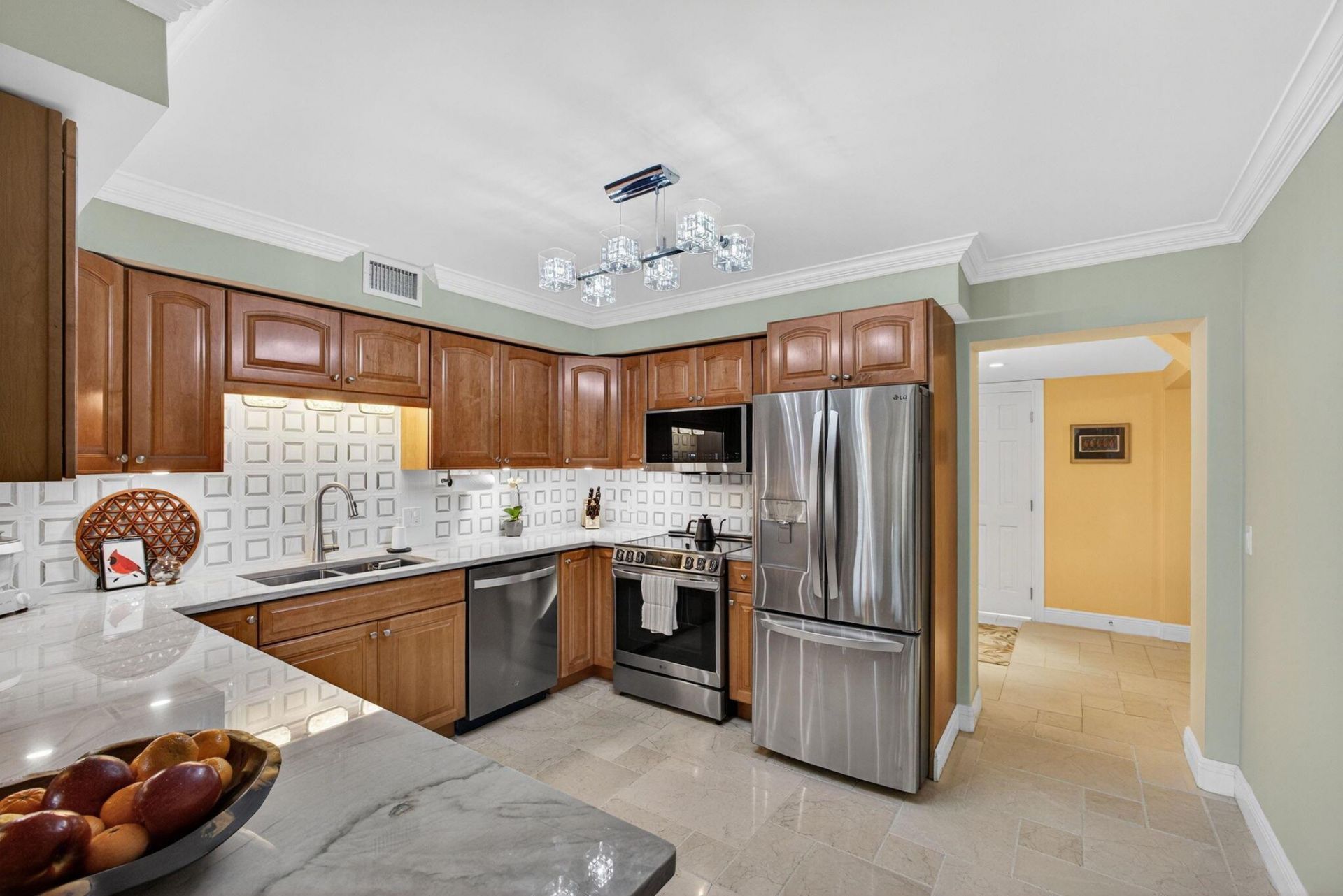 129 S Golfview Road, Unit 7, Lake Worth Beach, FL 33460 Photo