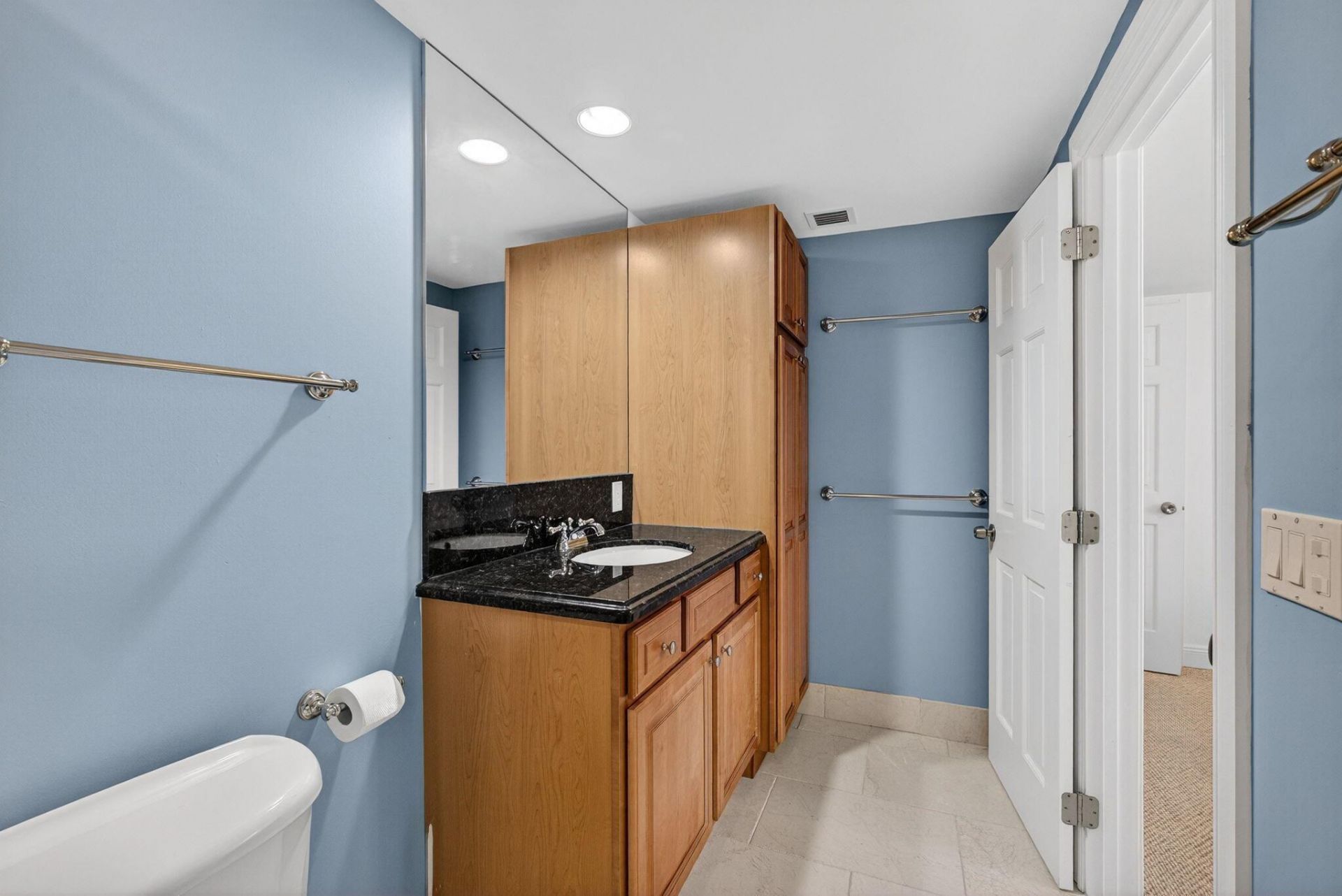 129 S Golfview Road, Unit 7, Lake Worth Beach, FL 33460 Photo