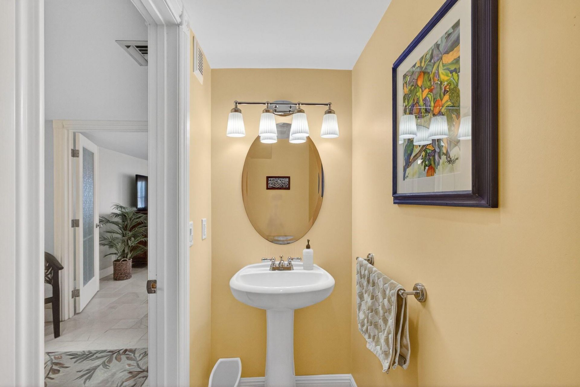 129 S Golfview Road, Unit 7, Lake Worth Beach, FL 33460 Photo