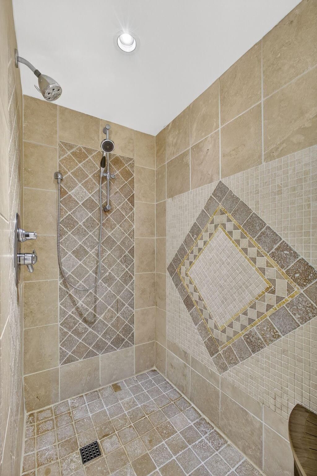 129 S Golfview Road, Unit 7, Lake Worth Beach, FL 33460 Photo