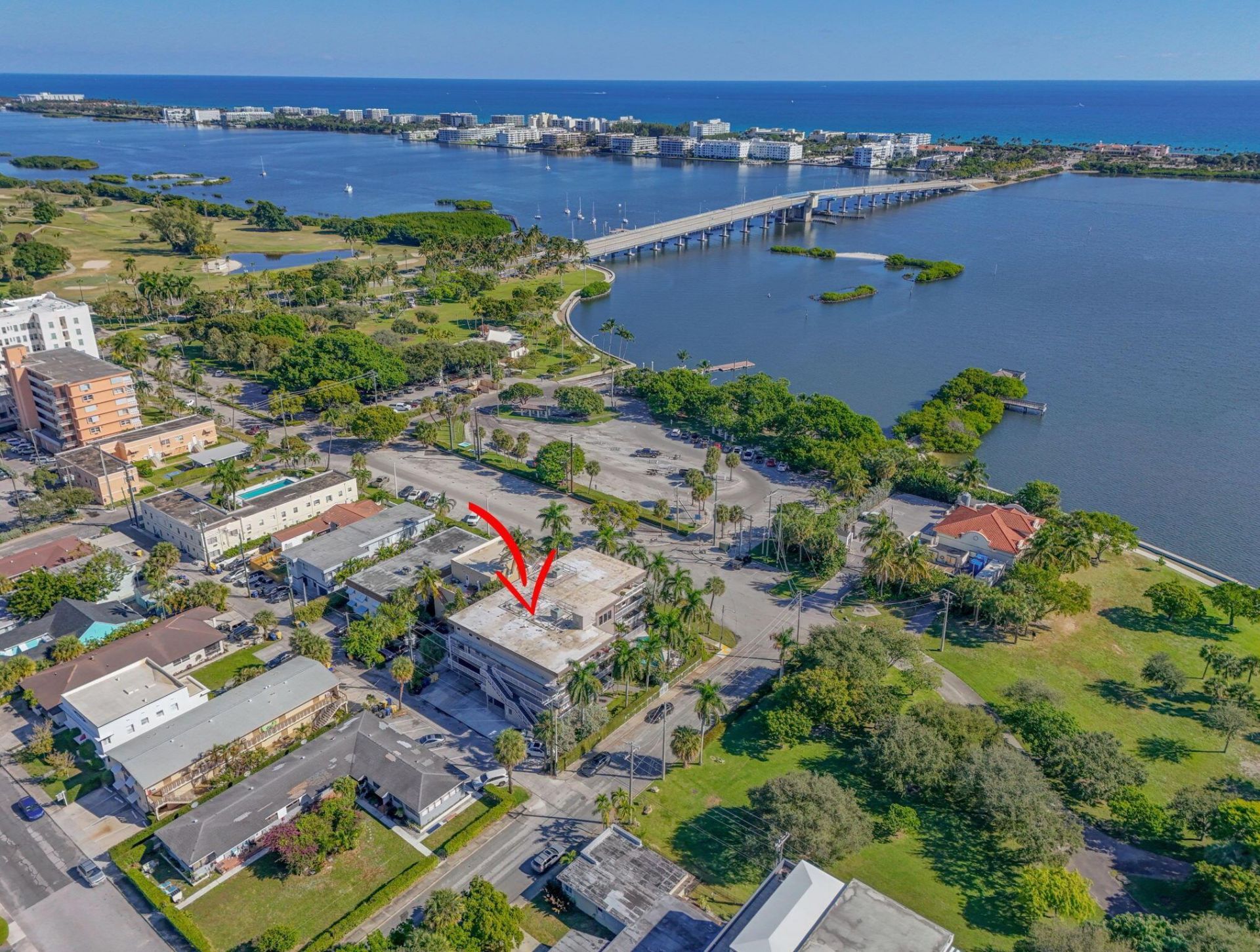 129 S Golfview Road, Unit 7, Lake Worth Beach, FL 33460 Photo