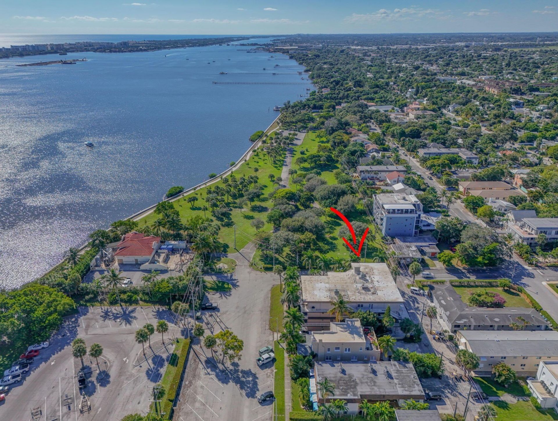 129 S Golfview Road, Unit 7, Lake Worth Beach, FL 33460 Photo