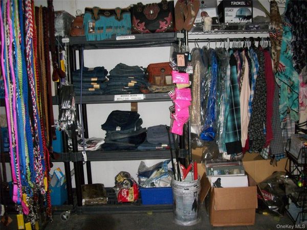 99 Dusinberre Rd, Gardiner, NY 12525